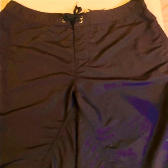 PATAGONIA BLACK BOARD SHORTS SZ 36 INSEAM 10 NYLON - Picture 2 of 7